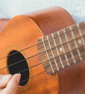 Ukulėlė – maža havajietiška gitara