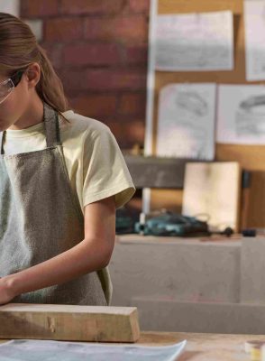 Medis ir kiti įkvėpimai (Užupyje)